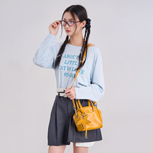 2026�V��Ů�� Y2K �����L��ʿ�DŮ��PU����б���С���OӋ���ǰ�