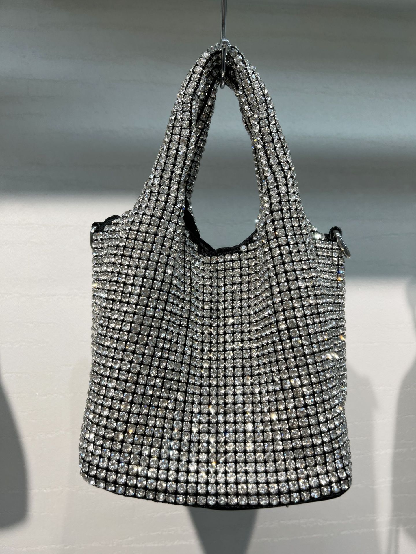 Bolsa de gala bolsa de mujer llena de diamantes bolsa de cubo con diamantes 2022 bolsa de mujer crossbody gran rey bolsa de diamantes pic 14