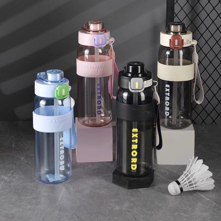 Taza de agua deportiva simple, gran capacidad, con pajita, para fitness al aire libre - Mayorista
