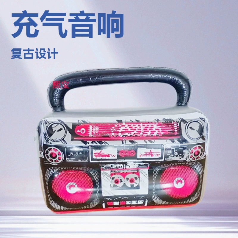 Производители изготавливают на заказ надувные радиоприставки из ПВХ в ретро-стиле для фотосессий.