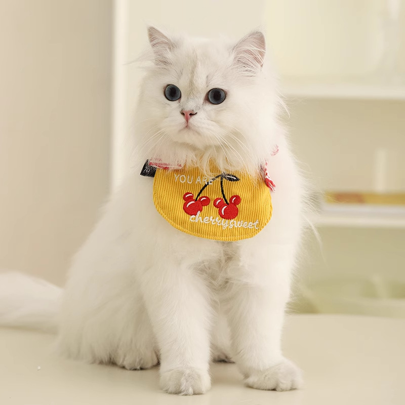 Disney Mickey series toallas de saliva para perros pequeños perros gatos adorables collares Mickey accesorios ajustables para gatos