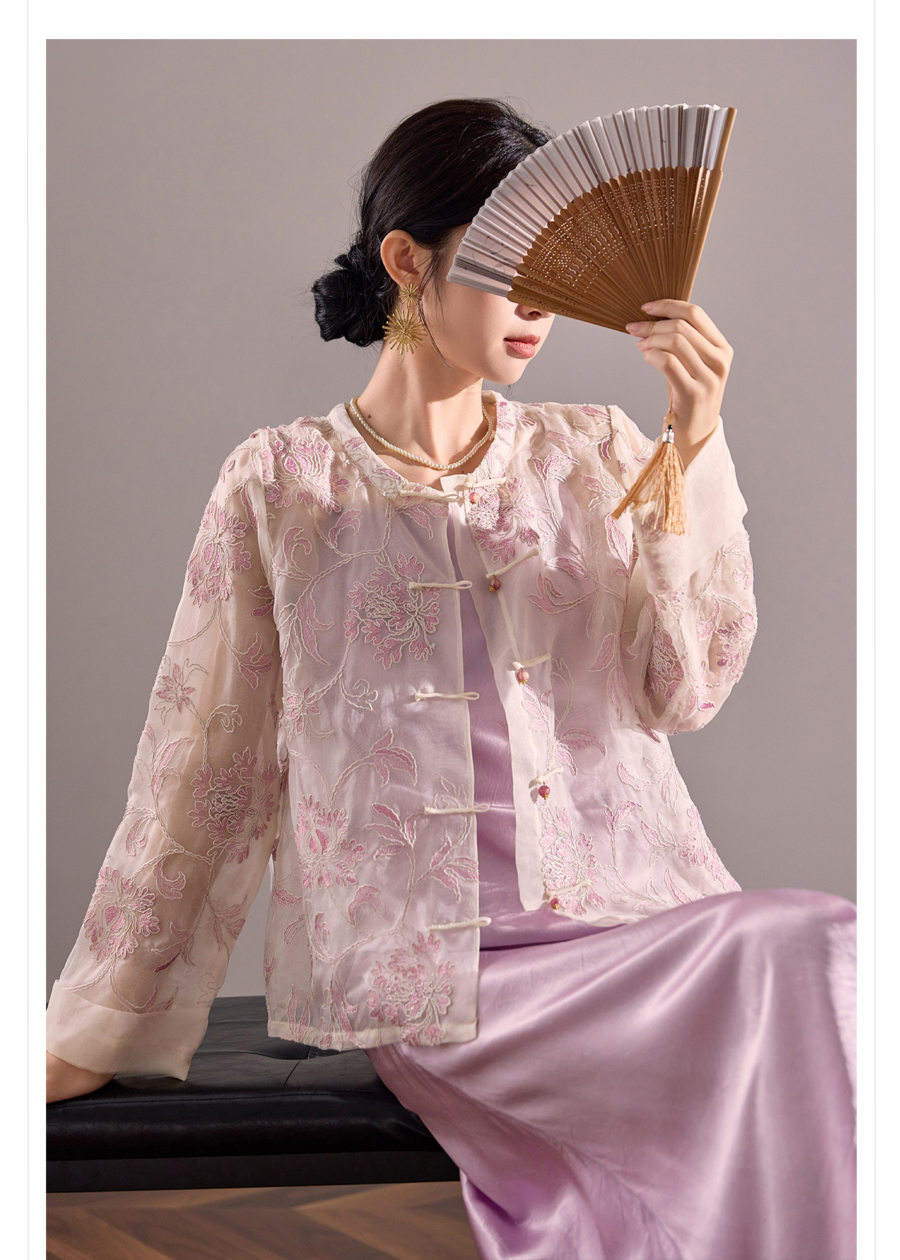 Áo sơ mi lụa thêu cải tiến kiểu Trung Quốc mùa hè, tay ngắn, cổ đứng, nút cài vải (N4036) — bột hoa anh đào chi tiết 8
