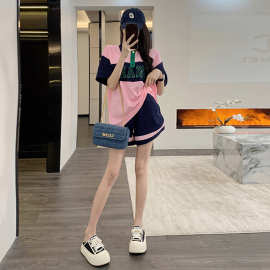 学院风休闲运动套装女夏季撞色印花翻龄粗条纹短袖休闲短裤两件套