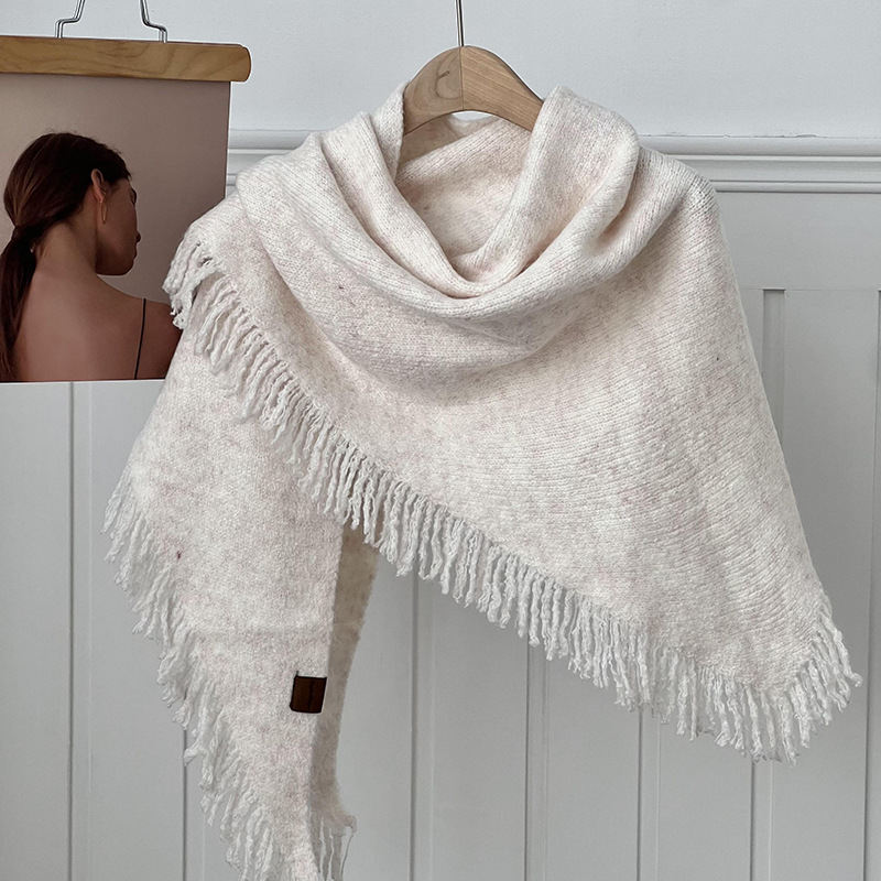 Sopa de lana con bordas bufandas de punto estilo personalizado color multicolor otoño y invierno caliente protección de cuello fábrica personalizada