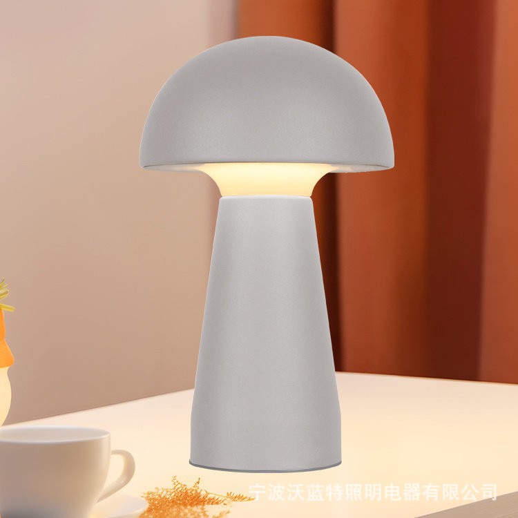 Luz de pescado de metal de alto valor elegante y simple, moderna y lujosa, textura de hierro forjado, sala de estar, estudio, dormitorio