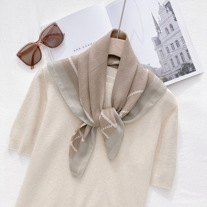 Pañuelos profesionales de alto nivel retro 68 toallas cuadradas damas de alto valor facial de moda moda temperamento toallas cuadradas