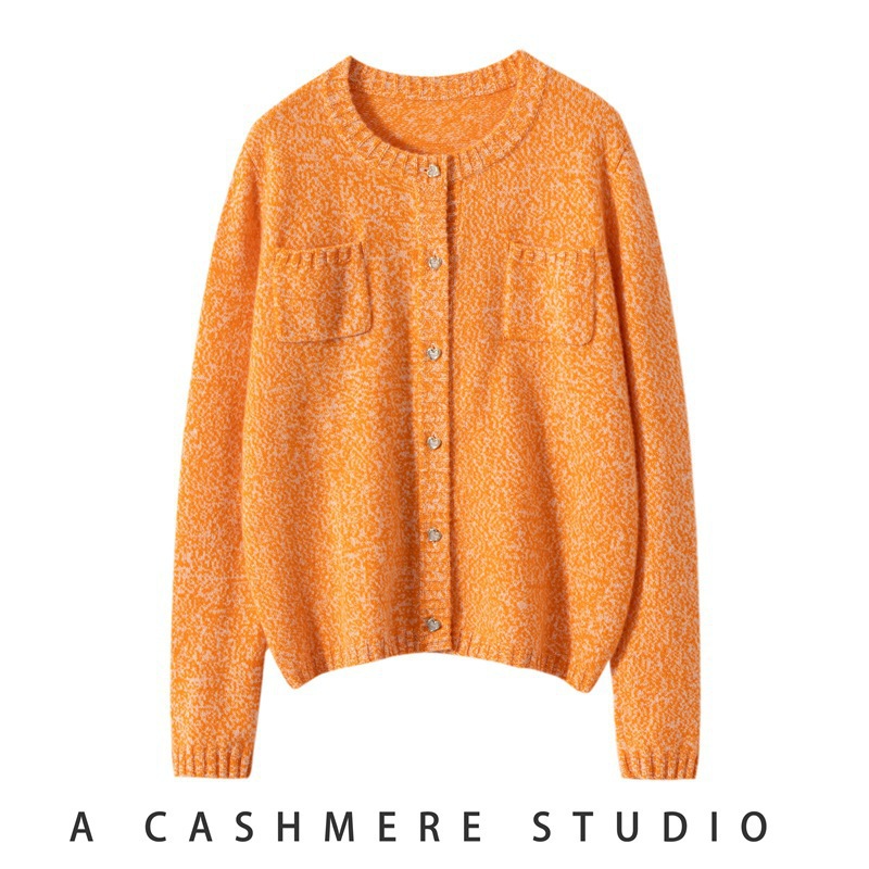 Demi-season cashmere woolen sweater with a round collar