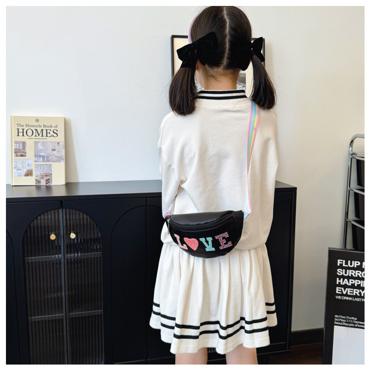 198g Weight Polyester Lining Material Sequins Fashion Element Zipper Closure Type Sling Strap Strap Type Fanny Pack Bags Type Casual, Daily Occasion Pu Leather Material Letter Pattern All Seasons Season Kid'S Gender Cute Style Dumpling Shape Shape Kid'S Pu Leather Letter Cute Sequins Dumpling Shape Zipper Fanny Pack 3