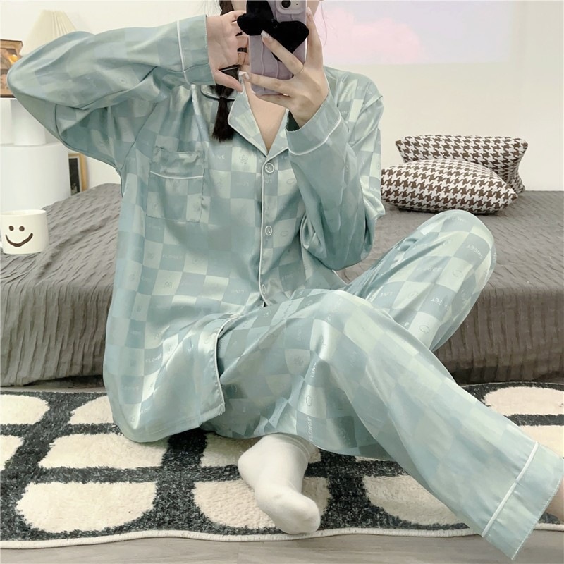 Pijama de verano nuevo hielo pantalones cortos de mangas cortas de dibujos animados KT gato coreano dormitorio de estudiantes ropa delgada set
