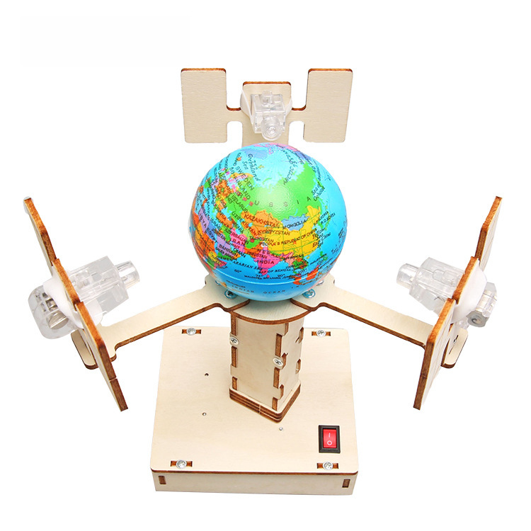 Wooden constructor for students