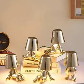 英国思考者创意小金人金属台灯充电触摸床头书桌卧室氛围小夜灯