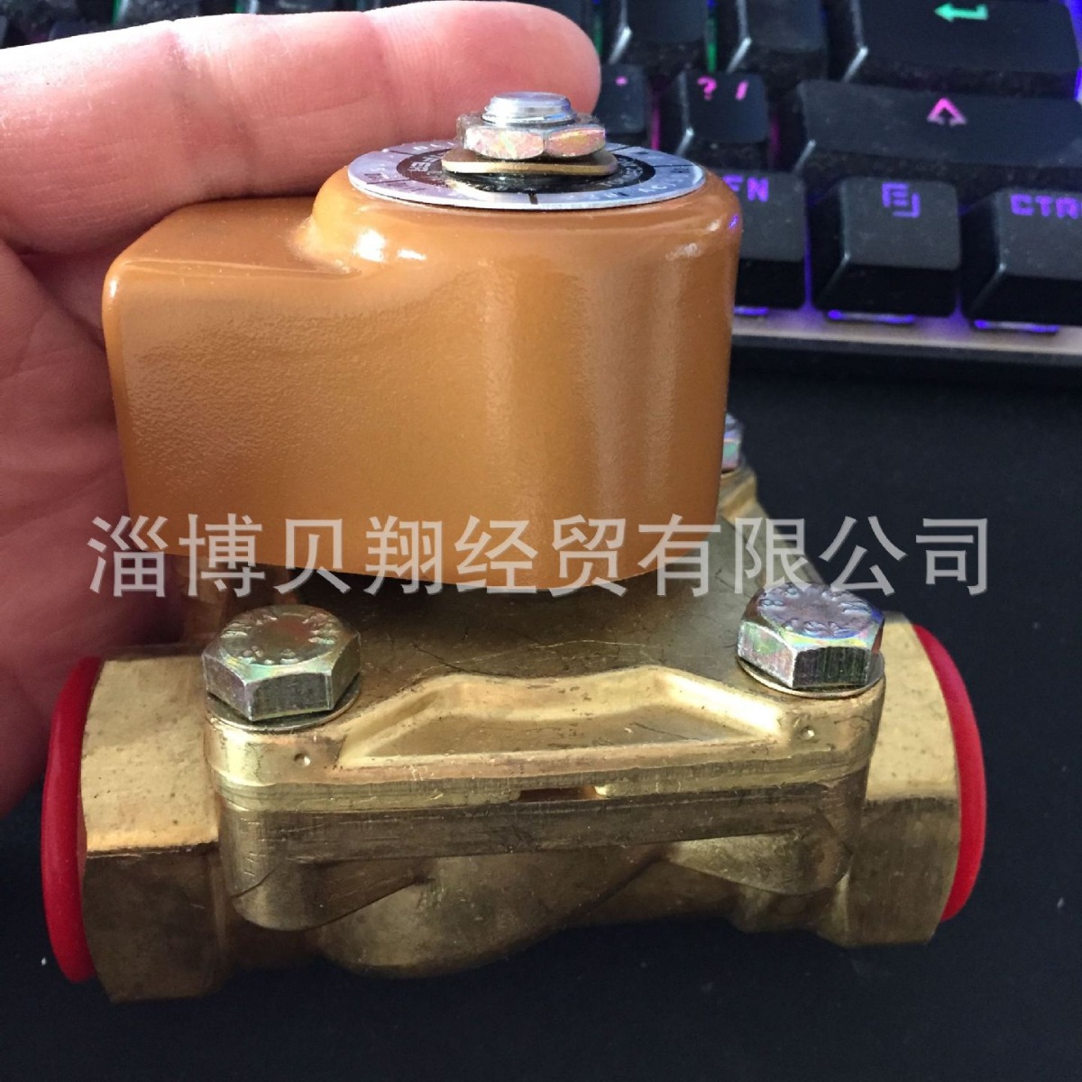 E321G3806，lucifer阀体，parker电磁阀全新