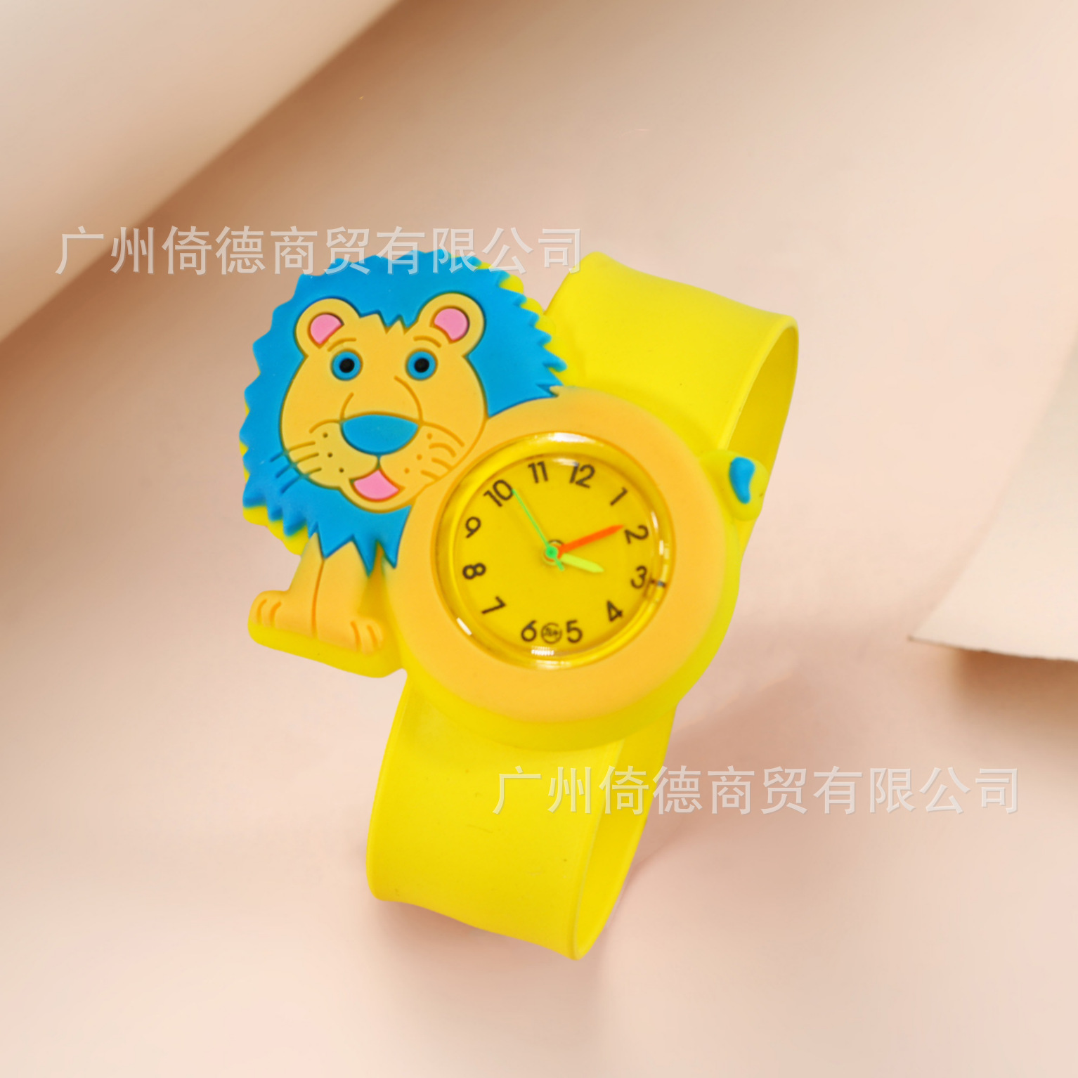 2024 suministro de niños reloj de dibujos animados animal snap ring estudiante kindergarten Panda electrónico en stock Comercio exterior Venta caliente