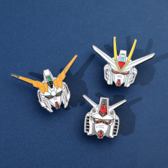Cartoon Anime Mobile Suit Gundam Creative Pin Cartoon RX-78 Gundam Robot Metal Badge Accessory