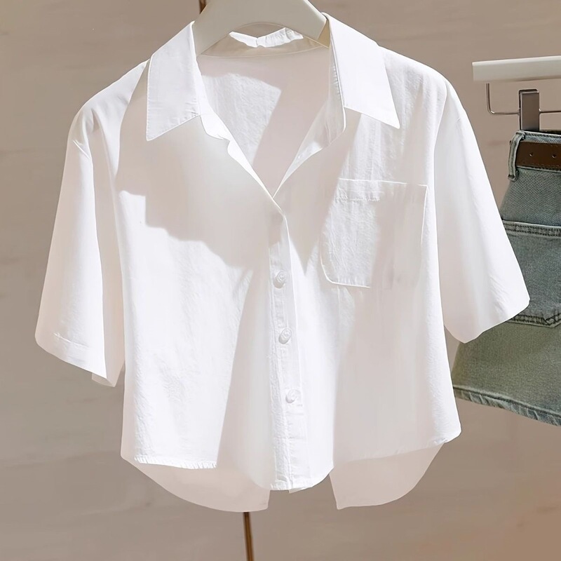 White Short-Sleeved Shirt for Women, New Summer Style with Back Slit, Loose Fit, Slimming, Suitable for Petite Figures, Beautiful Blouse White Short-Sleeved Shirt for Women, New Summer Style with Back Slit, Loose Fit, Slimming, Suitable for Petite Figures, Beautiful Blouse