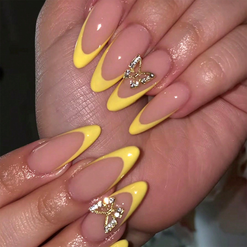 False nails European and American yellow French wearing nail pieces cross-border diamond wearing nail pieces finished wholesale nails False nails European and American yellow French wearing nail pieces cross-border diamond wearing nail pieces finished wholesale nails