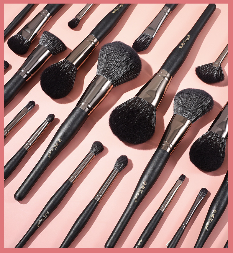 Fashion Contrast Color 24 Obsidian Makeup Brush Set Wholesale Nihaojewelry display picture 10