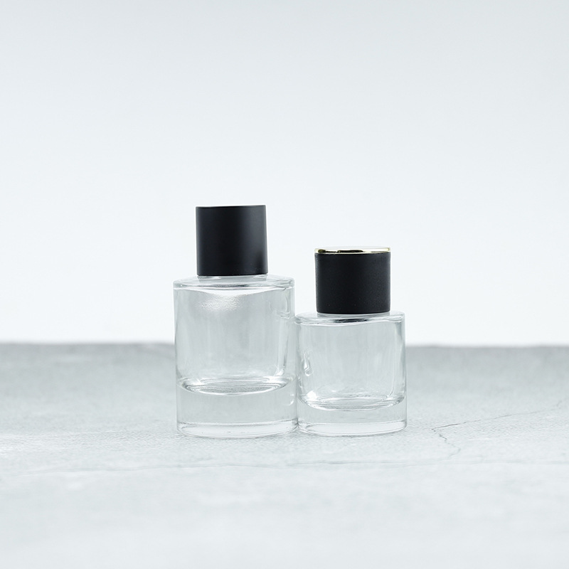 现货批发透明玻璃瓶50ml按压喷雾香水瓶30ml香水分装瓶可印LOGO