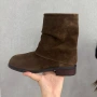 磨砂小众圆头复古女靴