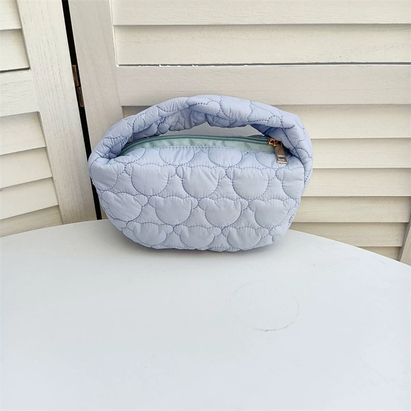 Quilted cotton kitten head blue