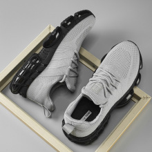 跨境大码新款飞织透气鞋面高品质舒适厚底运动休闲鞋防滑耐磨跑鞋