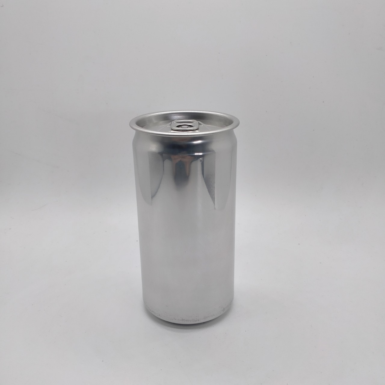 O1CN01x4Kgns1zBCTeV9D1c_!!2211