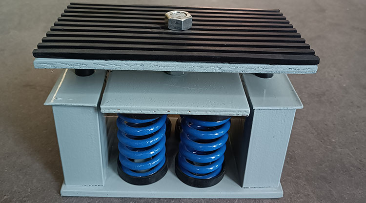 机组弹簧减震器