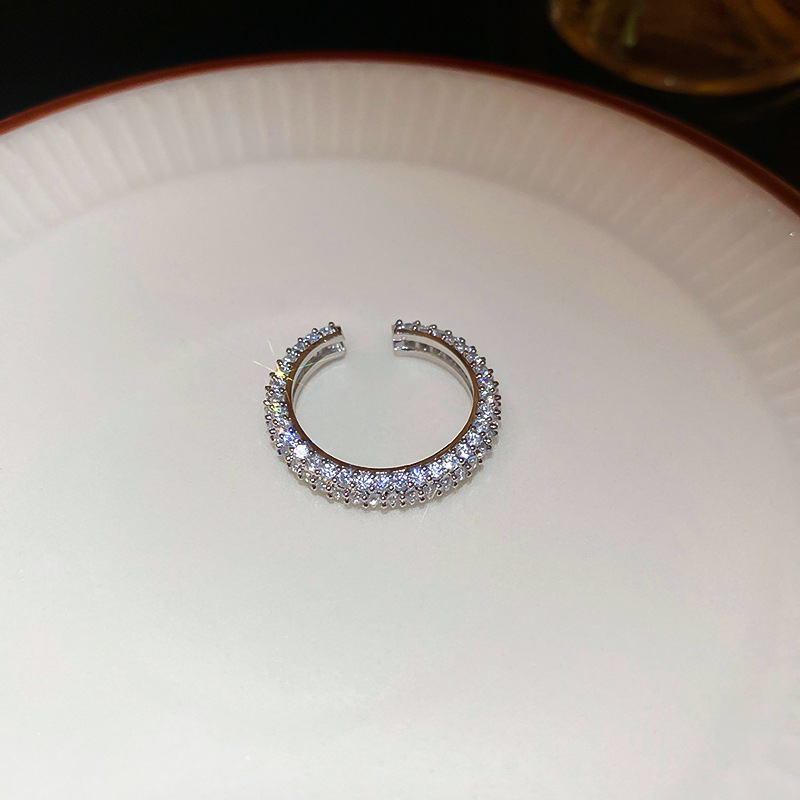 Anillo de apertura de espiga de circonio de vintage medieval anillo de todo fósforo de nicho femenino joyería de alta gama de lujo ligero retro