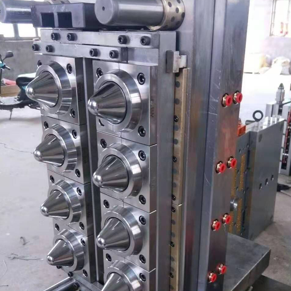 Wide mouth 8 cavities Bottle mould Cans bottle mould machining Injection mold PET Tube embryo Bottle embryo mould