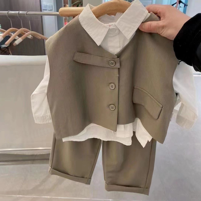 Boys' Autumn Outfit 2026 New Stylish Children's Autumn Clothing, Handsome Casual Suit with Vest Three-Piece Set for Boys