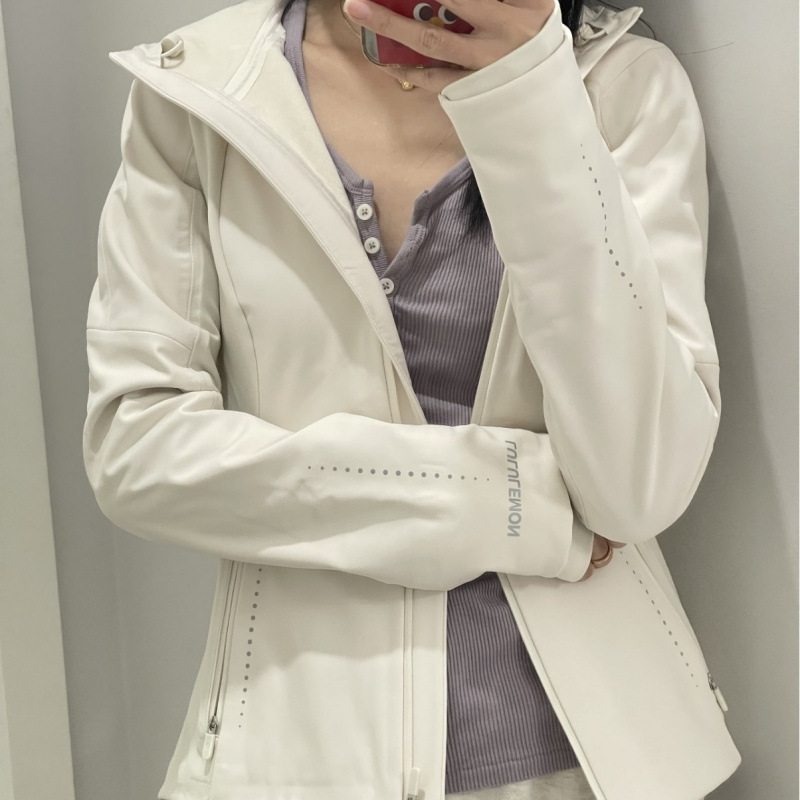 With stamp~lulu soft shell jacket Cross fitness waterproof windproof fleece-lined warm slimming sports jacket for women With stamp~lulu soft shell jacket Cross fitness waterproof windproof fleece-lined warm slimming sports jacket for women