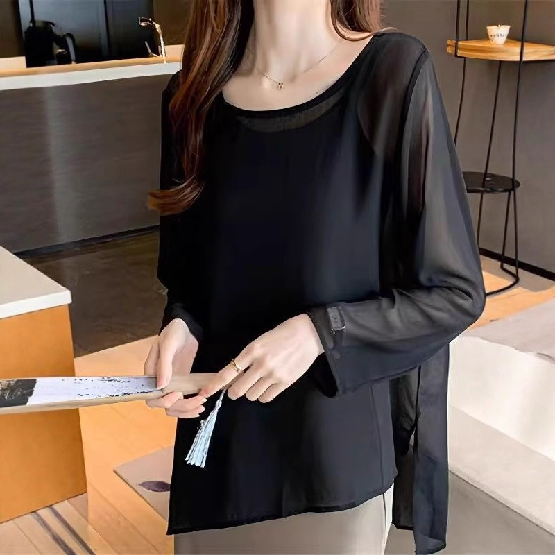 Plus-size women's see-through mesh t-shirt, autumn base layer, mid-length loose fit, mesh top.
