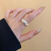 One size small design ring from pearl, advanced accessory, on index finger, light luxury style, high-quality style, bright catchy style
