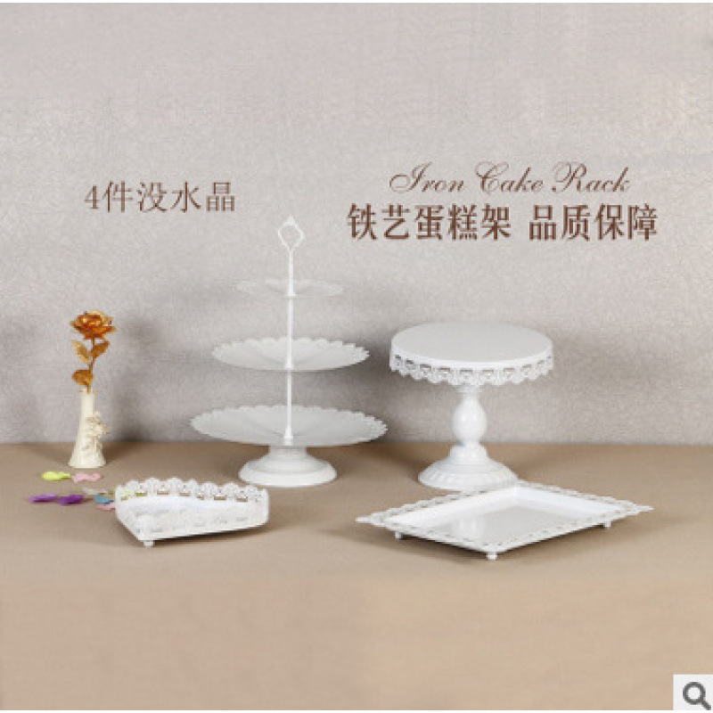 Postre de boda de oro Adornos de mesa Soporte de pastel de estilo europeo Accesorios de boda Bandeja de pastel de encaje Soporte de punto de hierro 12 piezas