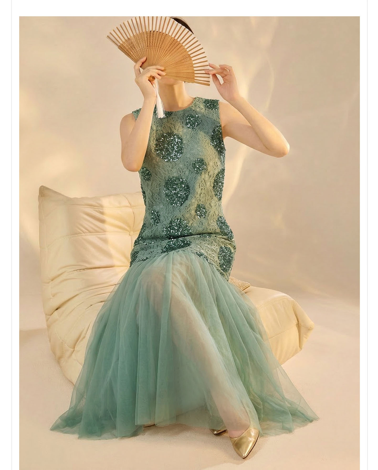 Váy maxi không tay họa tiết hoa nhỏ phối sequin lấp lánh phong cách tân Trung Hoa — Xanh lá cây nhạtcolor chi tiết 3