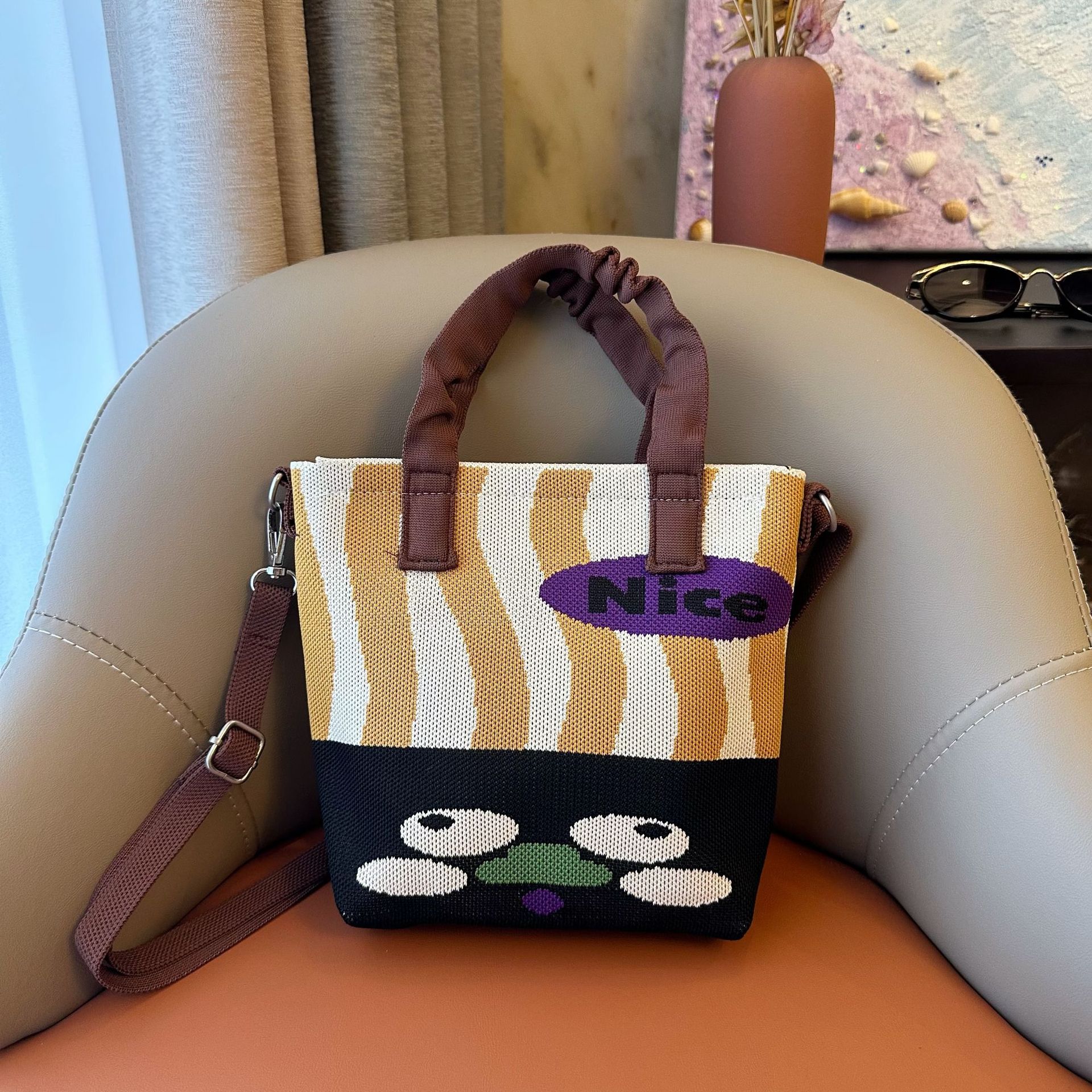 Nueva serie coreana lindos bolsos de mano de bolsos de pequeño diseño universal bolsos de punto de gran capacidad bolsos de hombro image 18