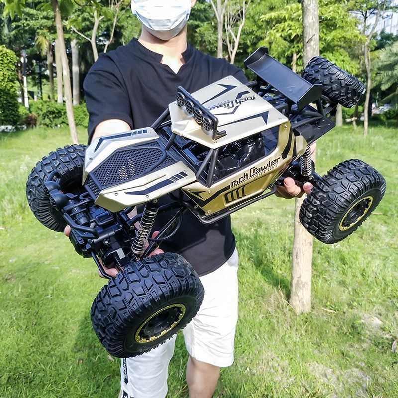 1:8 Extra Large Half Meter Body Alloy Climbing Remote Control Car Four-Wheel Drive Mountain Bigfoot Off-Road Vehicle Toy Model