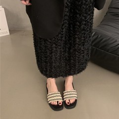 2024平底涼拖鞋女夏外穿夏天女士外出海邊沙灘配裙子一字拖