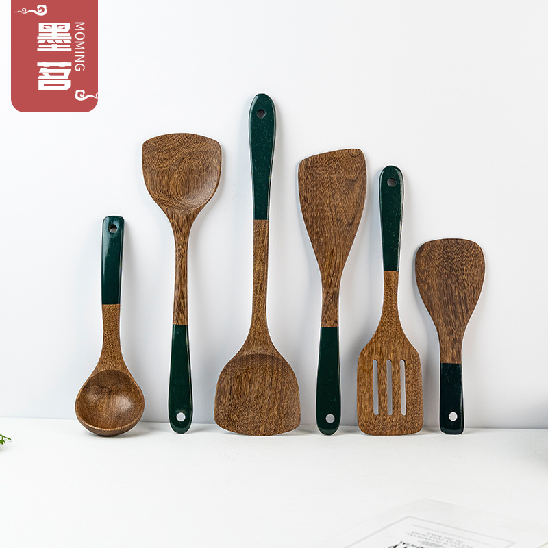 Set of Black Walnut Handle Chicken Wing Spatula and Ladle Kitchen Home Non-stick Cookware Long Handle Stir-frying Spatula and Soup Ladle Full Set