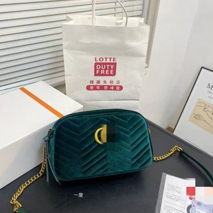 ֱ���羳m lvŮ���а����C���֙C�������1955�R�����R�ɰ����^��