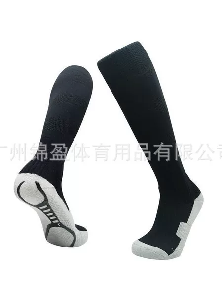 Foreign trade mid-calf soccer socks, student-style, with a towel-like sole, featuring a dot-patterned design, sweat-wicking, breathable, and non-slip, suitable for sports training and providing shock absorption