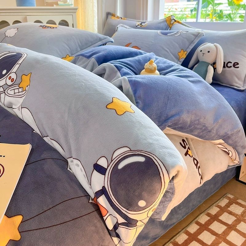 Leche de invierno cama de terciopelo cuatro piezas más terciopelo grueso tres piezas sábanas de terciopelo de coral cubierta de dibujos animados niños niños