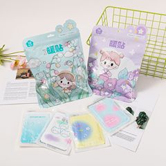 暖かい赤ちゃんのカードの頭のかわいい大きいサイズは防寒して保温します。
