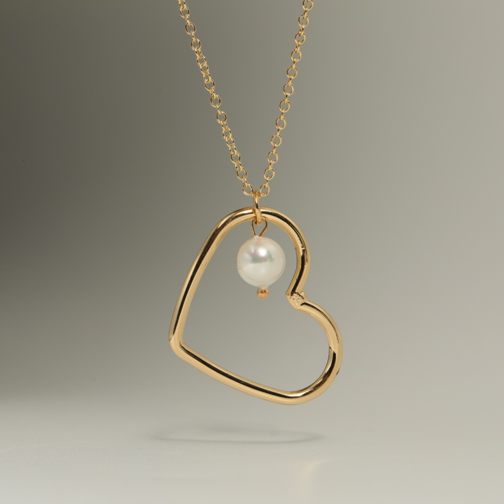 simple golden pendant Heart shape Copper pearl necklace