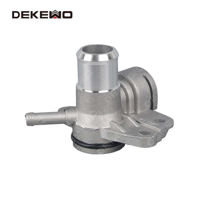 Passat Haorui Octavia Sagitar Magotan Cylinder Head Three-Way Water Pipe Joint 06J121132F 06J121132G