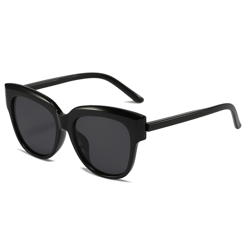 22 nuevo diseñador ojo de gato oversize transfronterizo gafas de sol contraste color retro francés gafas de sol UV400 fabricante