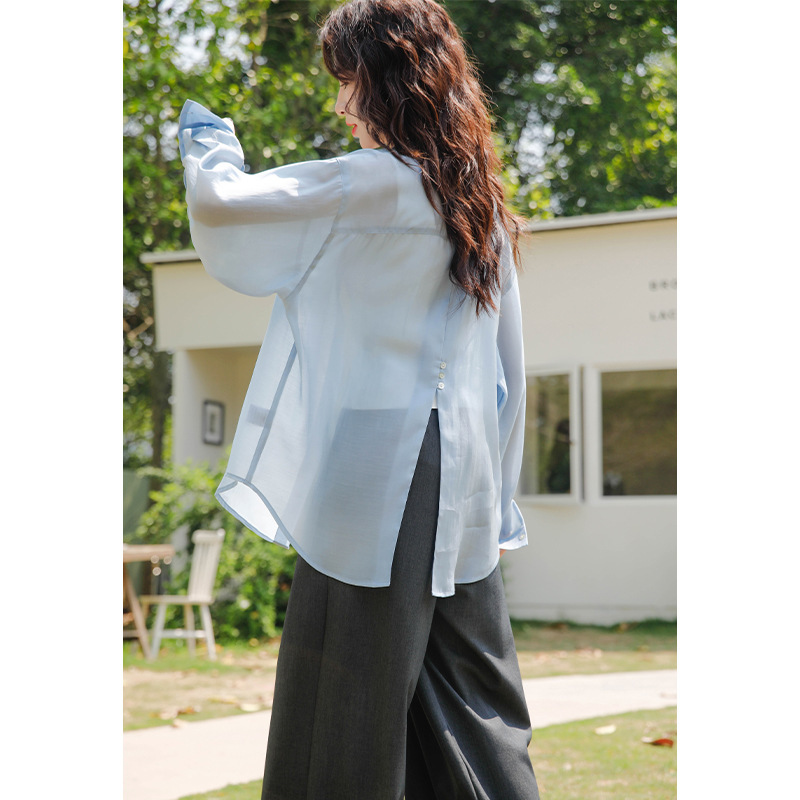 Blue Tencel Lightweight Long-Sleeved Sun Protection Shirt for Women 2026 New Summer Loose Design Top with Back Slit
