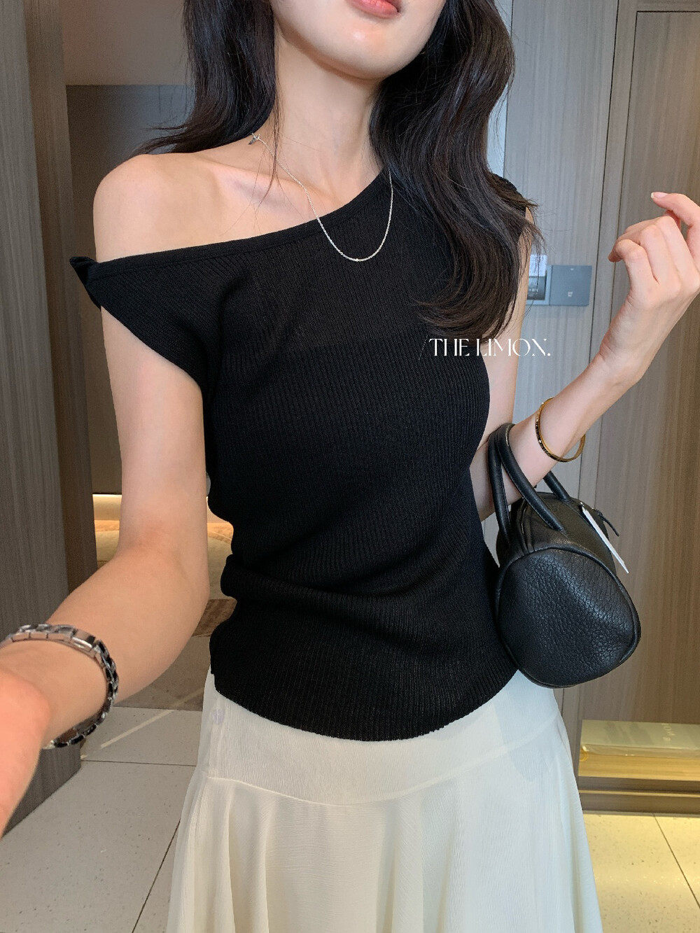 Áo len nữ cổ lọ tay dài phong cách Hàn Quốc, thiết kế vai lệch thắt nút, ôm nhẹ — Thẻ nông, Đậu nành, xám đậm, màu đen chi tiết 6