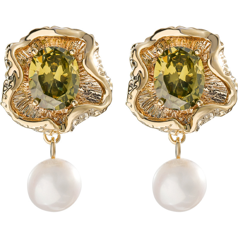 Pendientes de perlas de lujo ligeros de estilo diseñador Pendientes vintage Pendientes elegantes personalizados_voghion.com