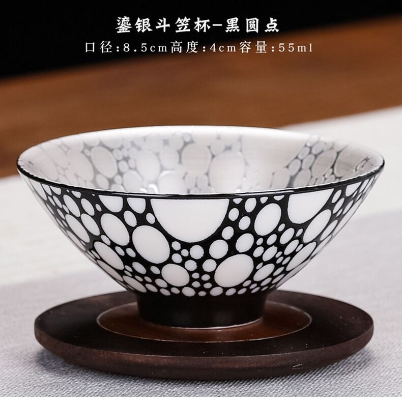 Gilt silver hat cup black dots